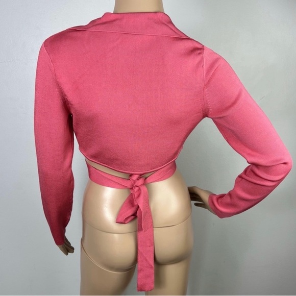 NEW CULT GAIA PINK KNIT CROPPED WRAP TOP - Picture 8 of 11
